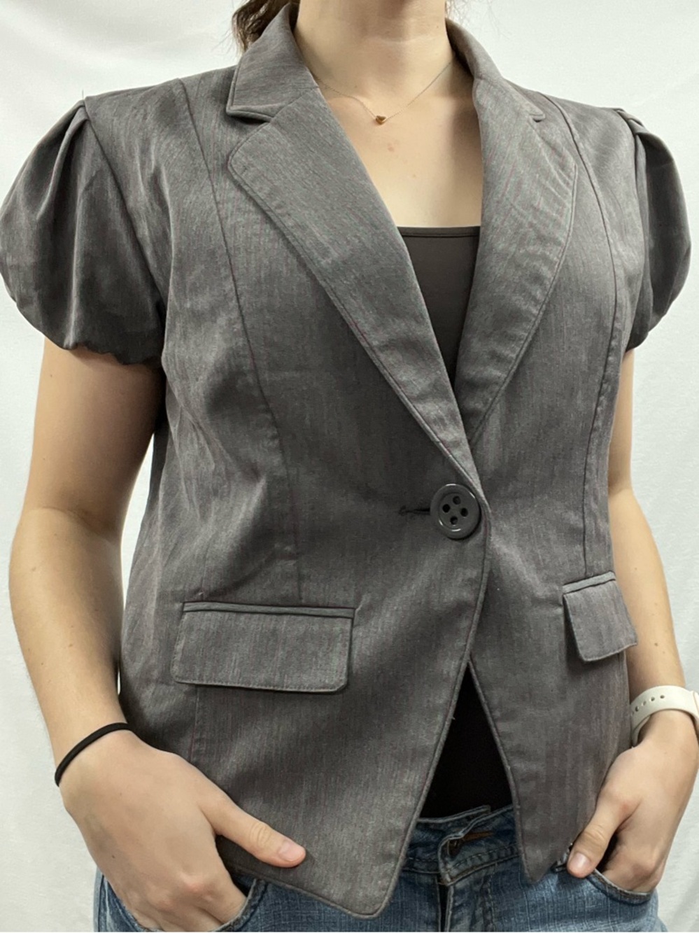 Apostrophe Puff-Sleeve Single-Button Blazer in Charcoal Gray